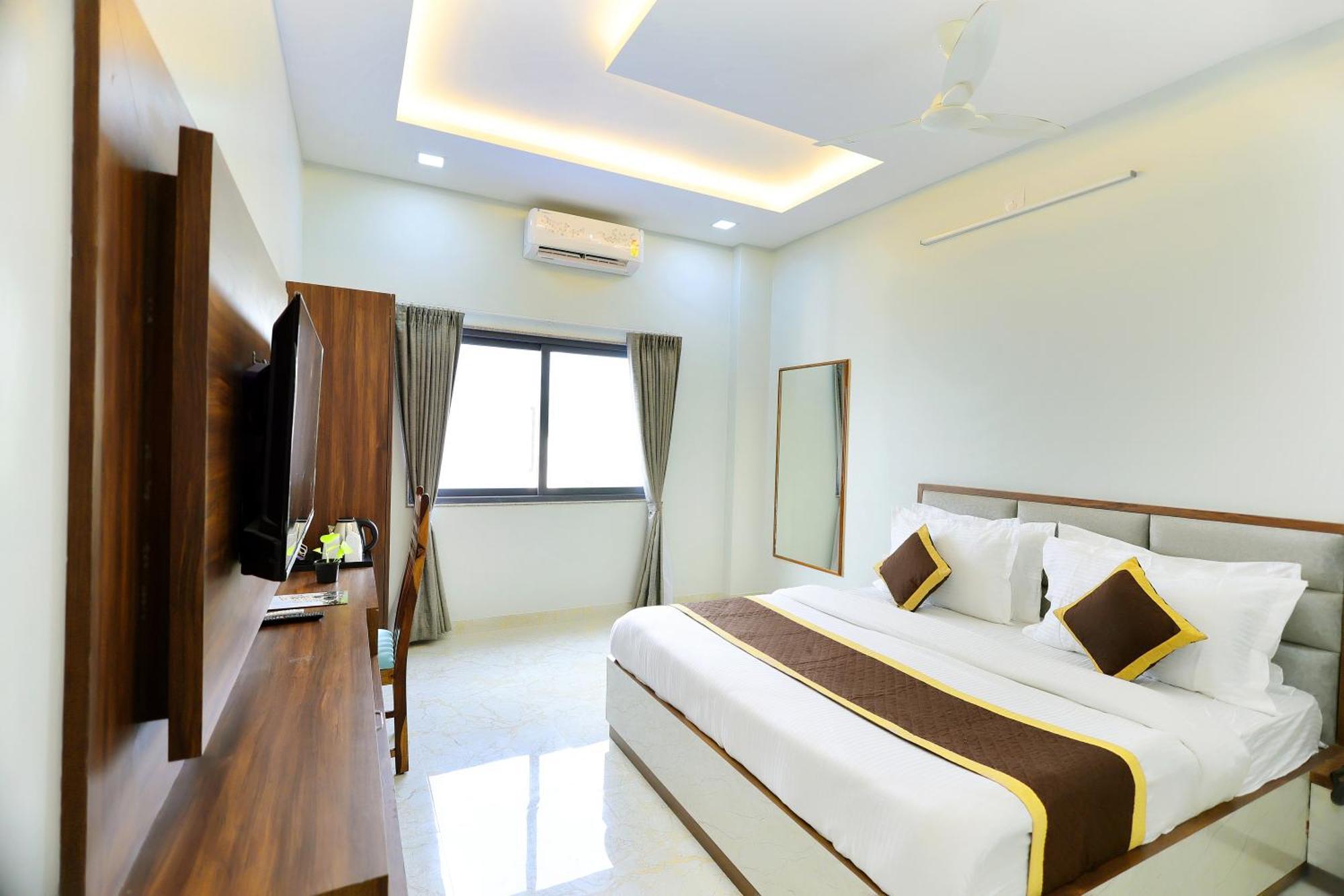 Manas Resort By Rudrakshi Udaipur Room photo