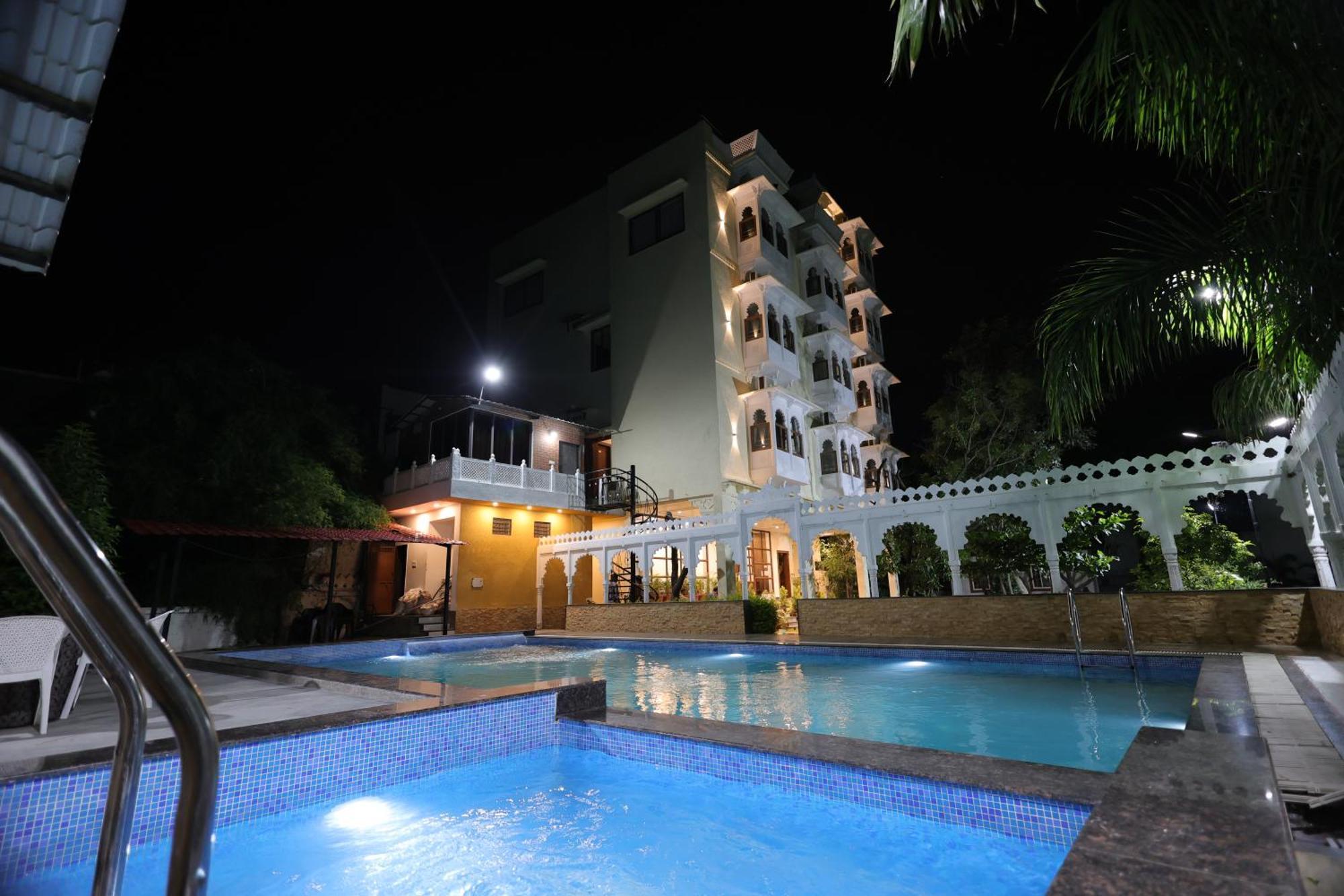 Manas Resort By Rudrakshi Udaipur Exterior photo